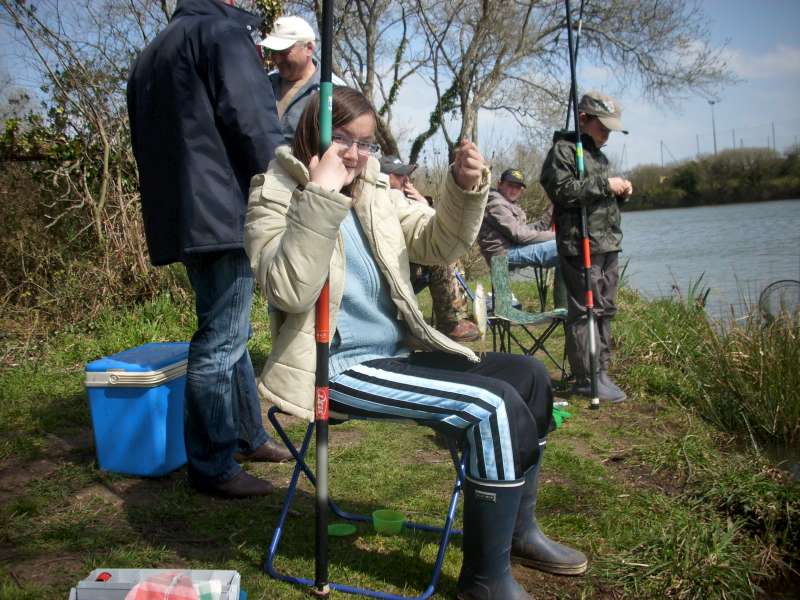Lucie, la pro du gardon.