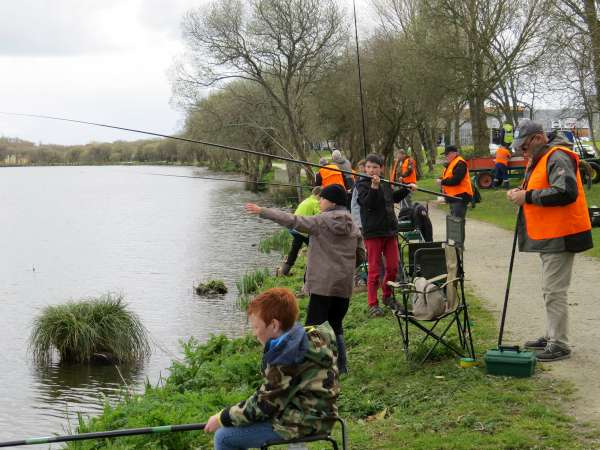 Le 30 mars, d�couverte de la p�che aux poissons blancs