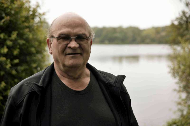 Thomas, Pr�sident, et b�n�vole travaux