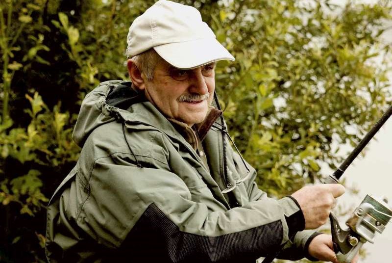 G�r�rd, Tr�sorier, b�n�vole travaux, et r�f�rent carpes