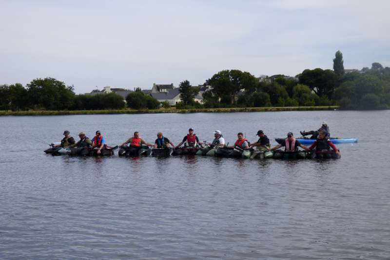 C'est la danse des floats tubes...