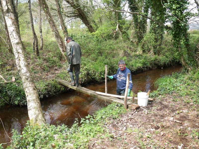 Mise en place d'une passerelle.