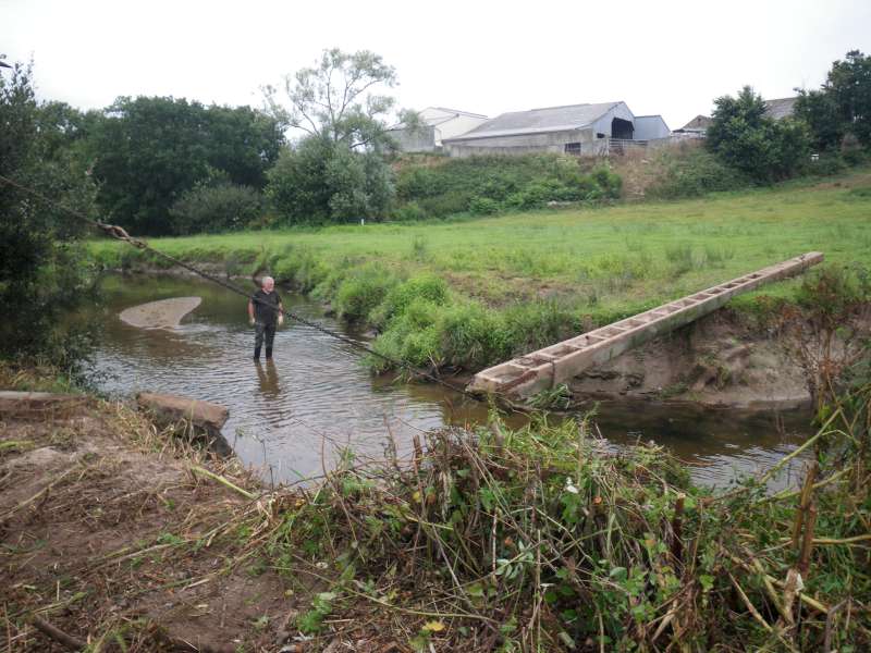 mise en place d'un nouveau pont.