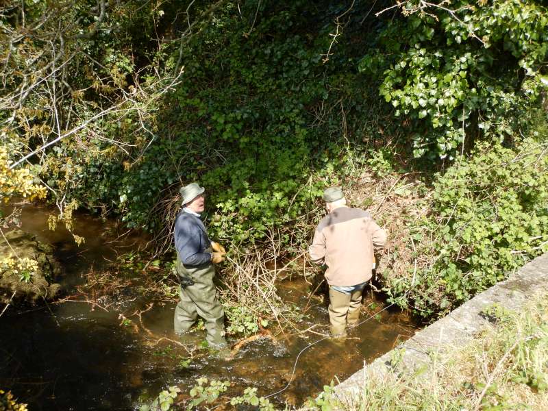Au niveau du pont, �a se g�te!