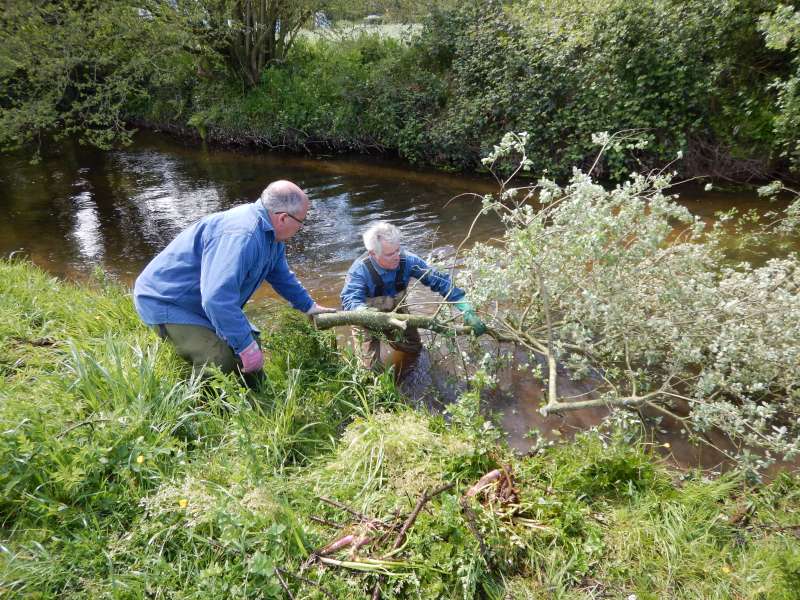 Guy et Michel en plein effort! (Oui, on a plein de Michel!)