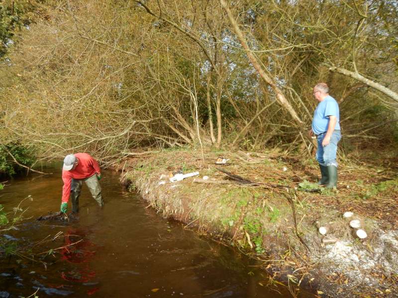 5-Michel, mais aussi Gilles et Pierrot ont �galement mouill� le maillot!