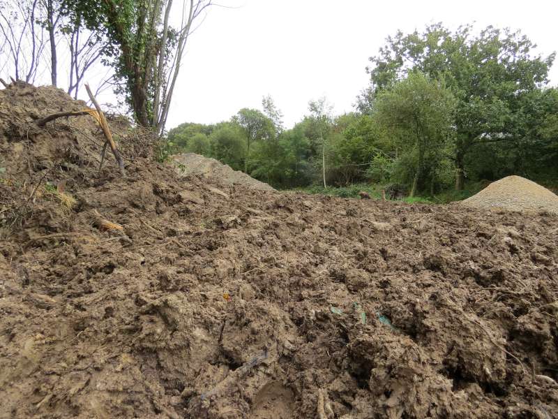 L'�tat du terrain m'interdit de prolonger ma balade!