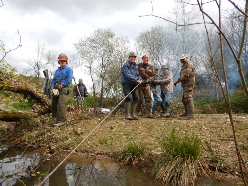 8 - Pr�ts � tout pour me ficher � l'eau...je me vengerai!