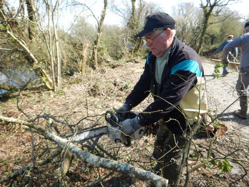 6 - Michel �branche, G�rard et Lucien d�blayent