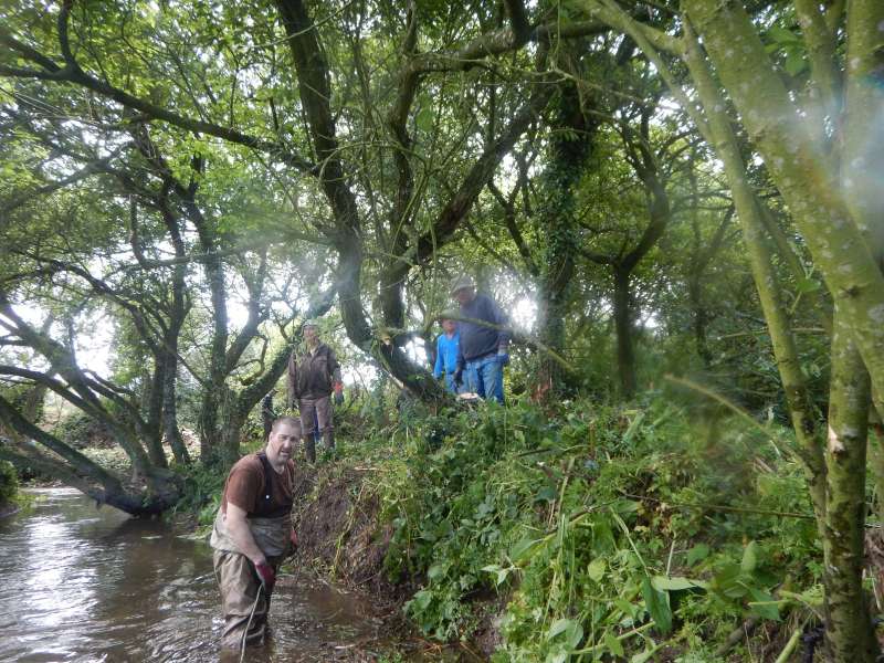 L'appareil photos a pris l'eau, mais la rivi�re rena�t!