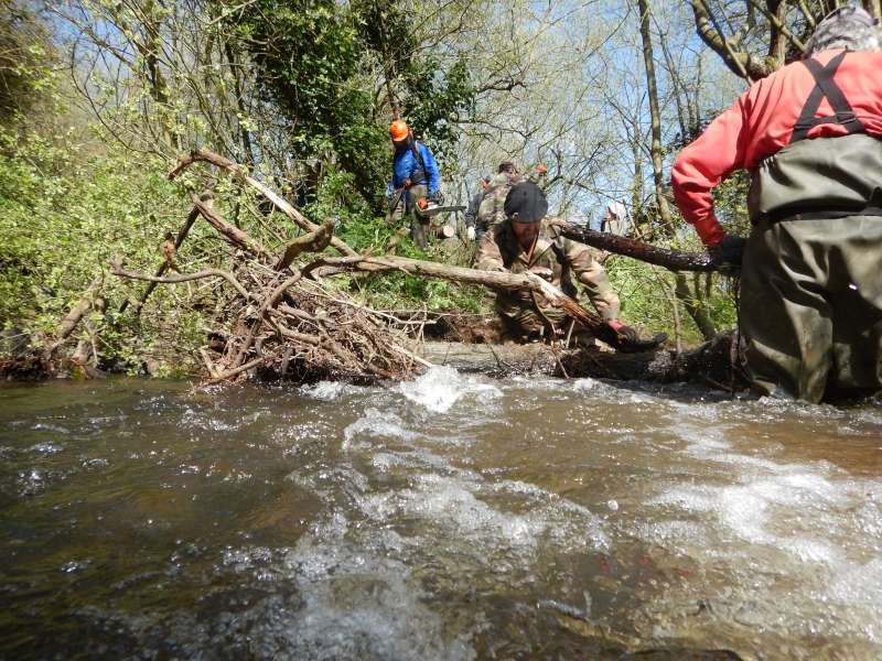 Jo�l et Jean s'activent