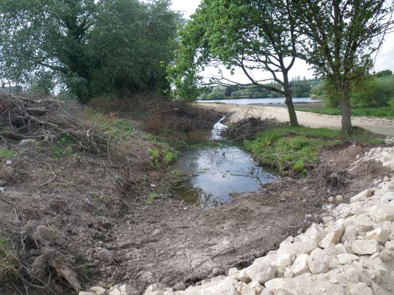 le lit de la future rivi�re. 